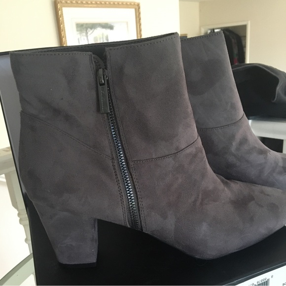 Sz 13 faux suede ankle boots NIB - Picture 2 of 4